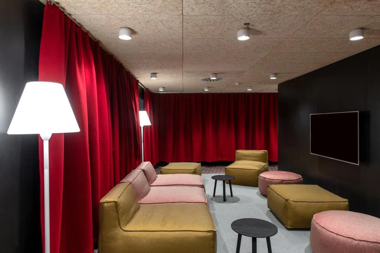 Aparto Milan Giovenale Hotell